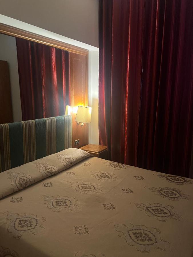 Terminal Guest House 24 Roma Eksteriør bilde